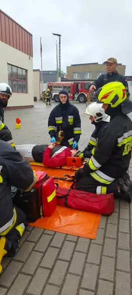 35 nowych strażaków ratowników OSP w powiecie starogardzkim